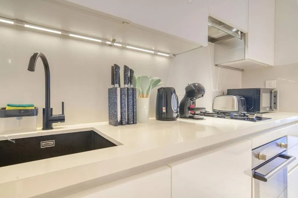 Stunning Studio In Business Bay Dubaï 0*,  Émirats arabes unis