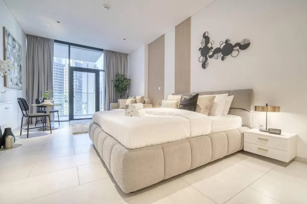 Stunning Studio In Business Bay Dubaï 0*,