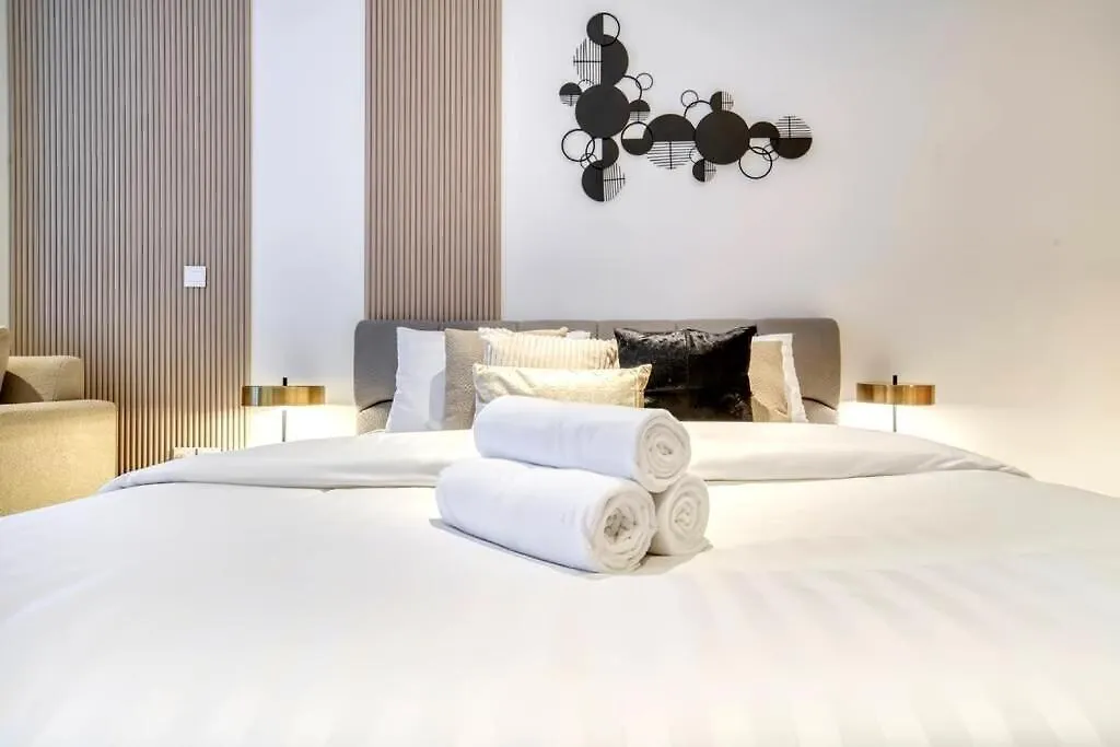 Stunning Studio In Business Bay Dubaj Apartmán